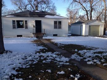 4236 Camden Ave, Omaha, NE 68111 