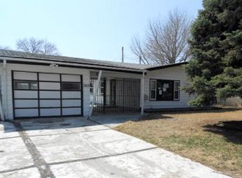 3803 Krug Ave, Omaha, NE 68105 
