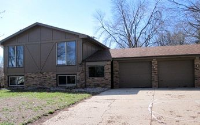 12207 Crawford Cir, Omaha, NE 68144 