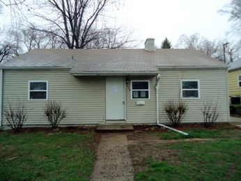 6620 Hamilton St, Omaha, NE 68132 