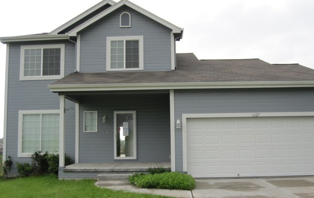 6127 N 148th St, Omaha, NE 68116 