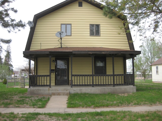 405 East 5th Street, Lexington, NE 68850 