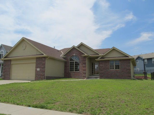 12008 S 49th Ave, Papillion, NE 68133 