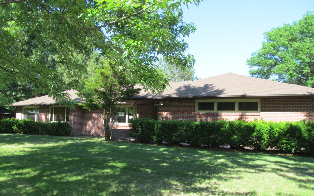 1210 5th St N, Seward, NE 68434 