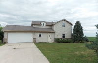 765 South Railroad, Seward, NE 68434 