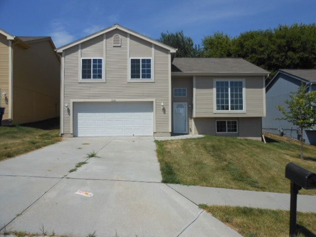 6636 N 149th Ave, Omaha, NE 68116 