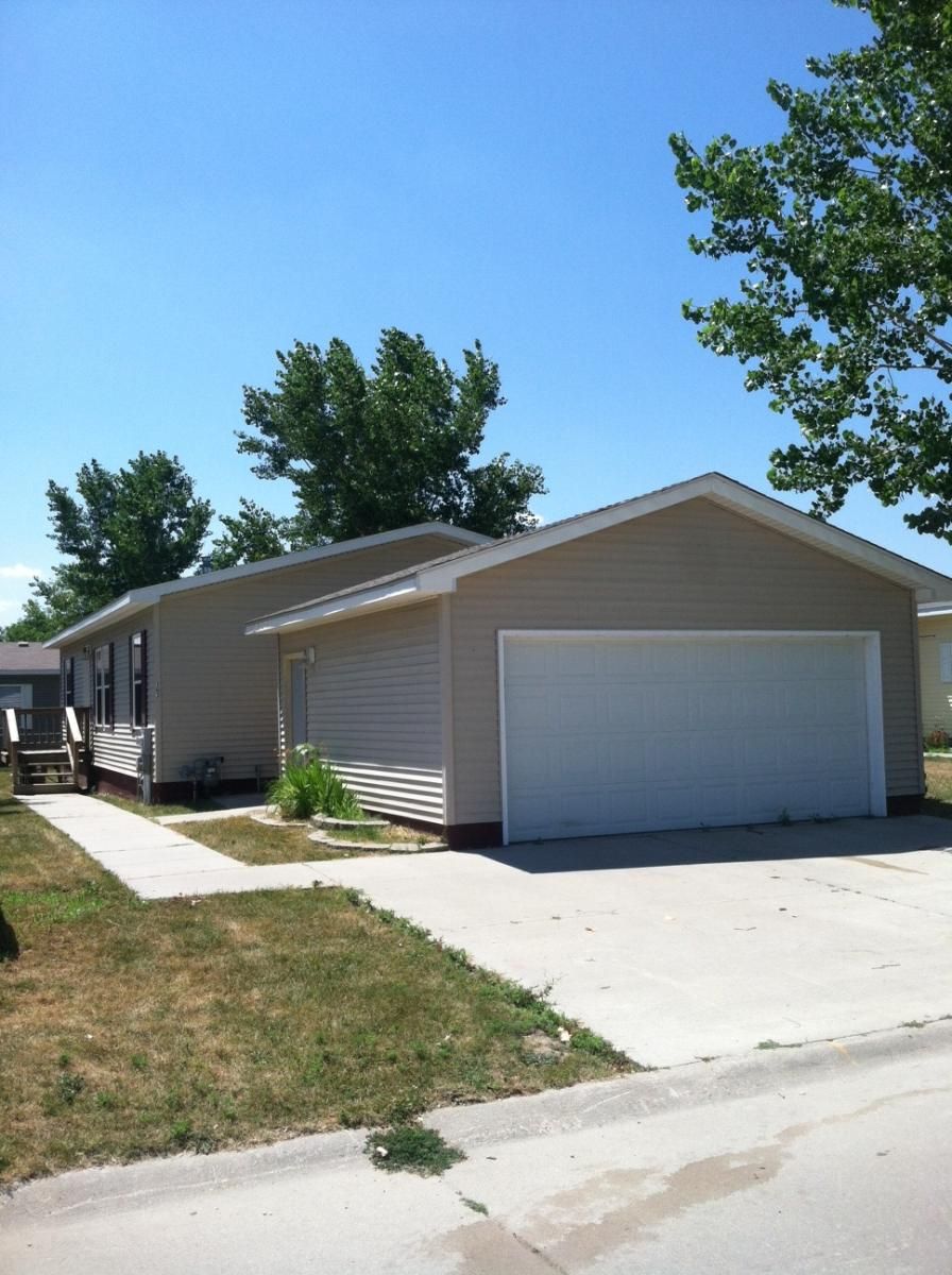 3510 Hancock Street, Bellevue, NE 68005 