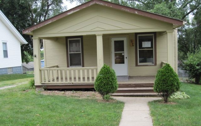 2036 N 63rd Street, Omaha, NE 68104 