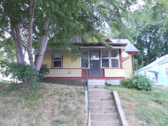 4119 S 13th St, Omaha, NE 68107 