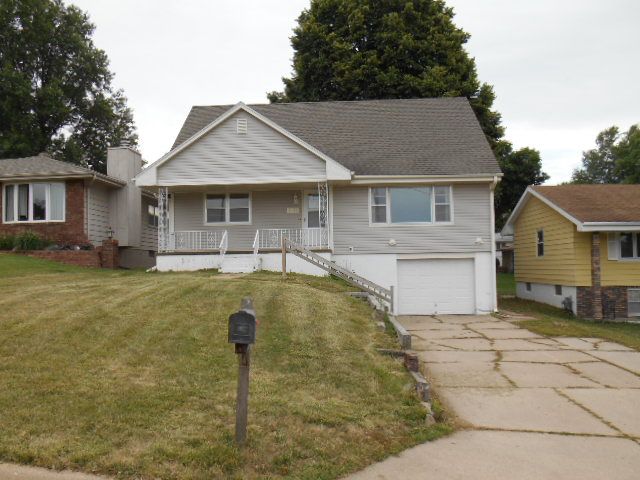 5423 A St, Omaha, NE 68106 