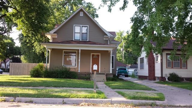 301 E 4th St, Hastings, NE 68901 