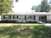 1421 Cole Creek Dri, Omaha, NE 68114 