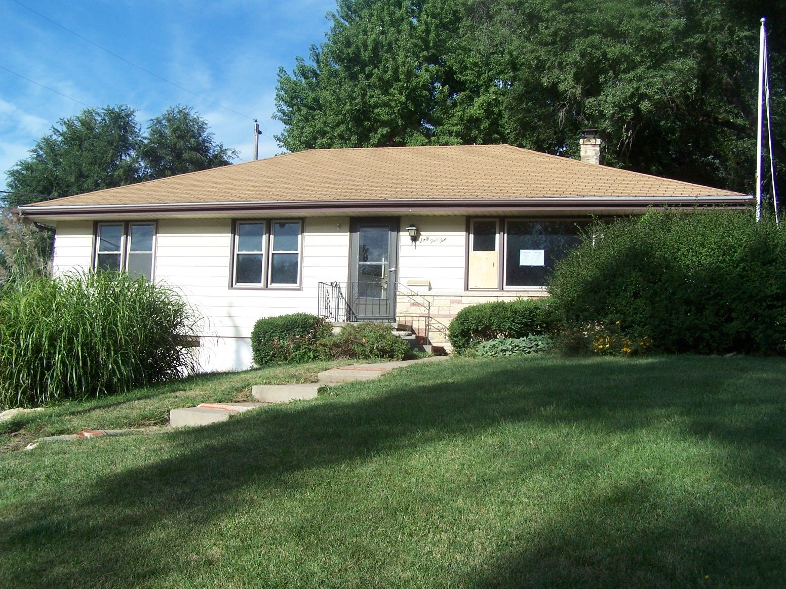 6510 S 42nd St, Omaha, NE 68107 