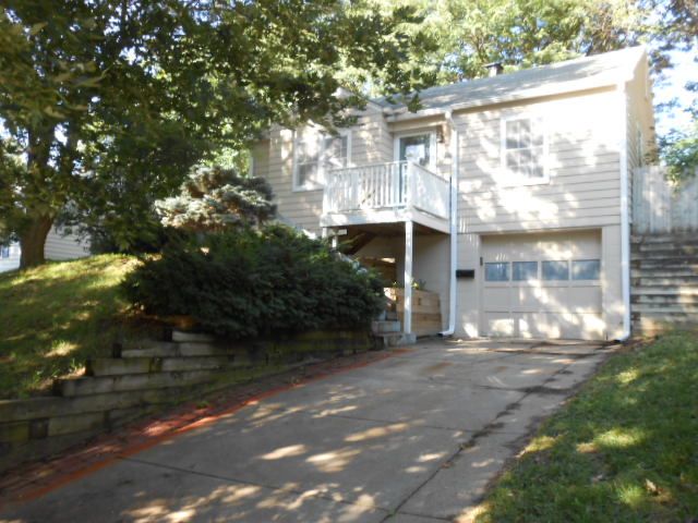 1336 S 51st Ave, Omaha, NE 68106 