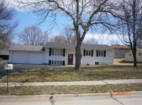 1313 N 88th St, Omaha, NE 68114 
