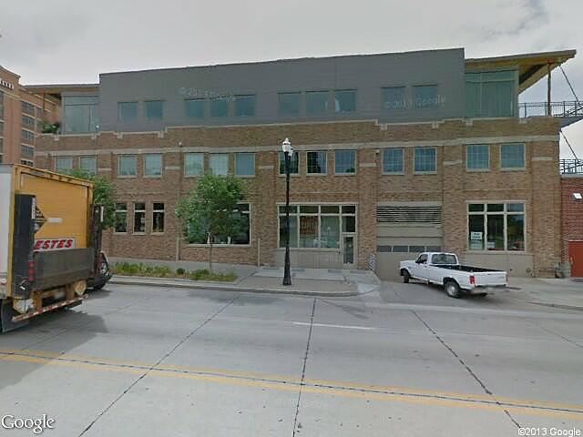 Dodge St, Omaha, NE 68102 