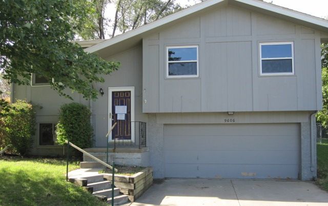 9606 S 10th St, Bellevue, NE 68147 