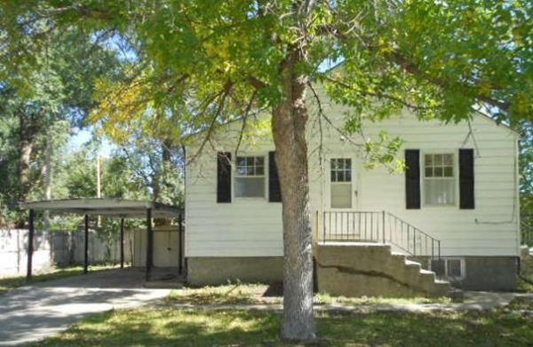 111 W 12th, Lexington, NE 68850 