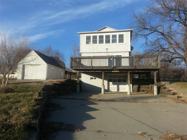 4210 Madison St, Omaha, NE 68107 