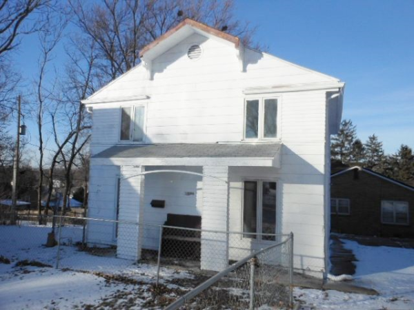 3308 N 52nd St, Omaha, NE 68104 