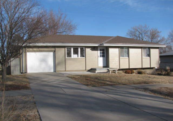 604 W Pine Street, Ceresco, NE 68017 