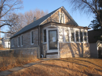 5801 S 19th St, Omaha, NE 68107 