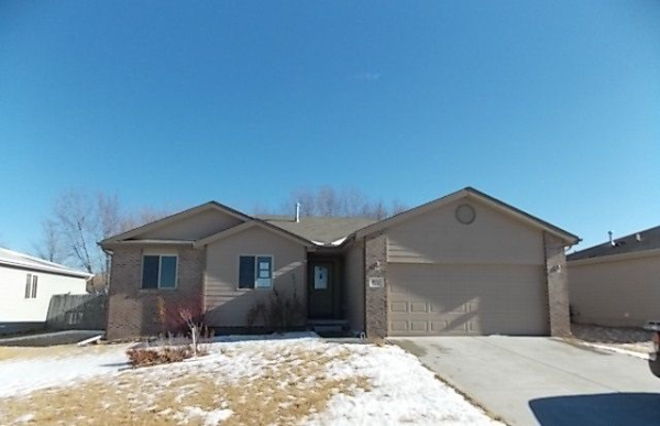 432 11th St, Eagle, NE 68347 