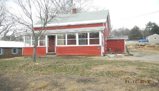 226 Pine Street, Laconia, NH 03246 