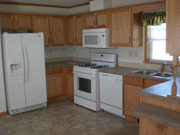 20 Easy Street, Freehold, NJ 07728 