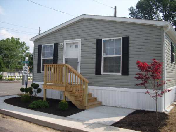 57 Oakdale Village Drive, North Brunswick, NJ 08902 