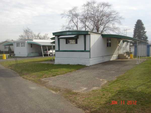 28 Oak Drive, Sicklerville, NJ 08081 