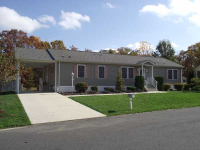 6 Mulberry Drive, Cream Ridge, NJ 08514 
