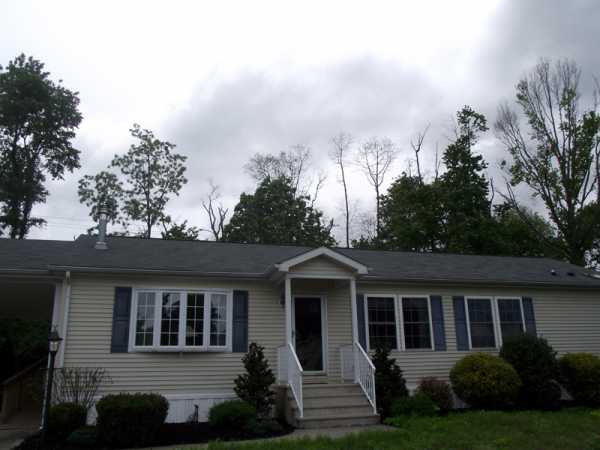 14 Mayflower Drive, Cream Ridge, NJ 08514 
