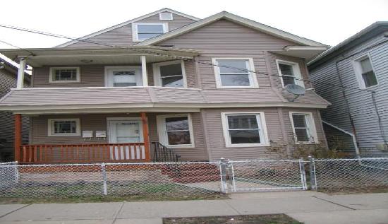 40 Lincoln Place, Clifton, NJ 07011 