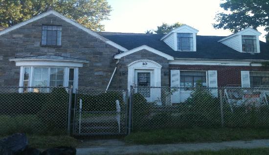 10 Stewart Avenue, Irvington, NJ 07111 