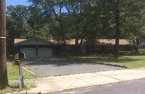 8 Selma Drive, Jamesburg, NJ 08831 