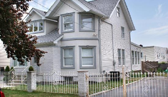 376 Davis Avenue, Kearny, NJ 07032 