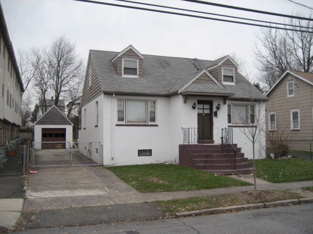 91-93 Maryland Ave, Paterson, NJ 07503 