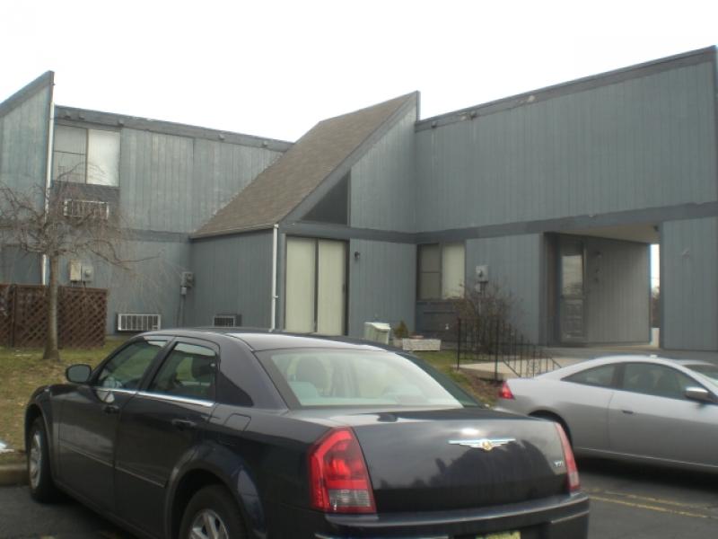 684 Irvington Ave, Maplewood, NJ 07040 