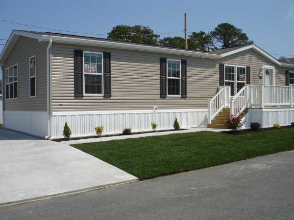 12 Bowen Avenue, Egg Harbor Township, NJ 08234 