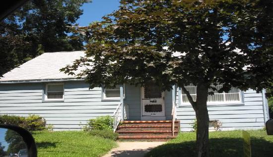 230 Wilfred Avenue, Hamilton, NJ 08610 