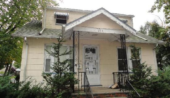 265 Westfield Ave, Clark, NJ 07066 