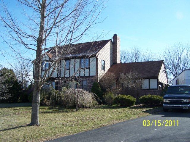 507 Pequest Rd, Stewartsville, NJ 08886 