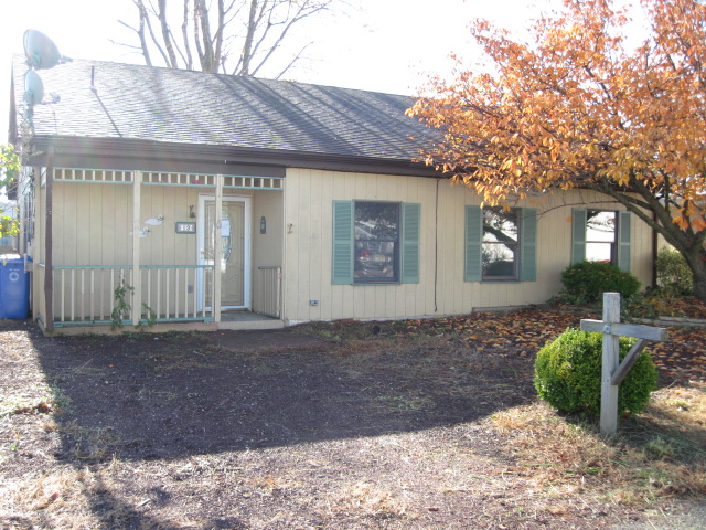 19 Greg Dr, Manahawkin, NJ 08050 