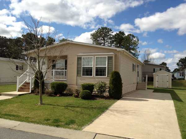 905 Oak Ridge Terrace, Whiting, NJ 08759 