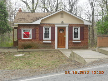 187 Monroe Trl, Hopatcong, NJ 07843 