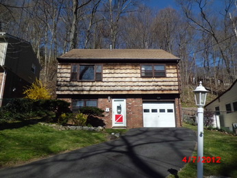 160 Skyline Lake Dr, Ringwood, NJ 07456 