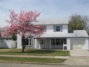 33 Peacock Ln, Willingboro, NJ 08046 