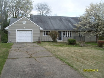 112 Lipton Ave, Trenton, NJ 08618 