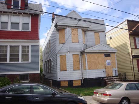 21  BRECKENRIDGE TERR, IRVINGTON, NJ 07111 